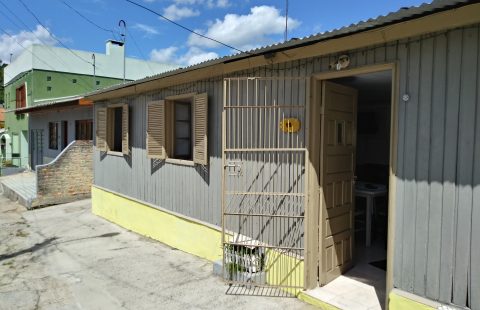 Vendas Prado Travessa Gomercindo Vigânico (em frente ao semáforo de  posto Mega Petro)