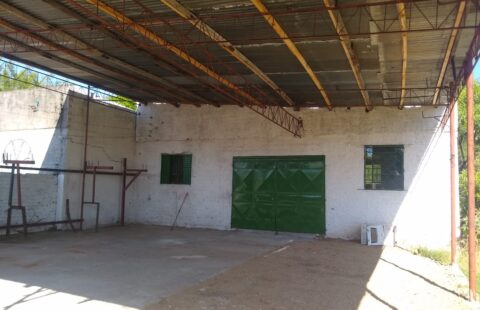 Av. João goulart, n°2044 fundos.