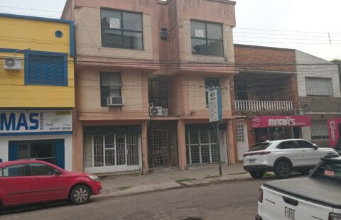 Centro Rua Uruguai nº 1719 sala  comercial 102