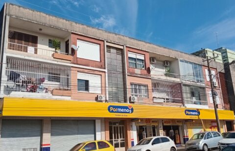 Rua Vasco Alves nº 933 apto 25 – Centro